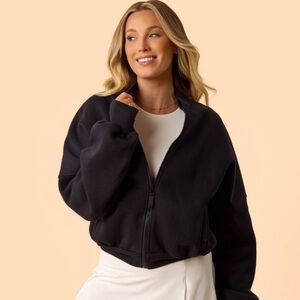 Blogilates Black Bomber